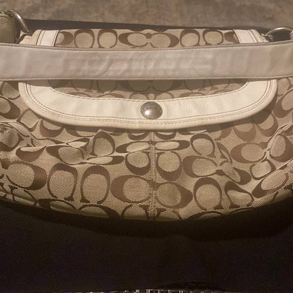 Coach Brown and White Shoulder Bag - Picture 3 of 10